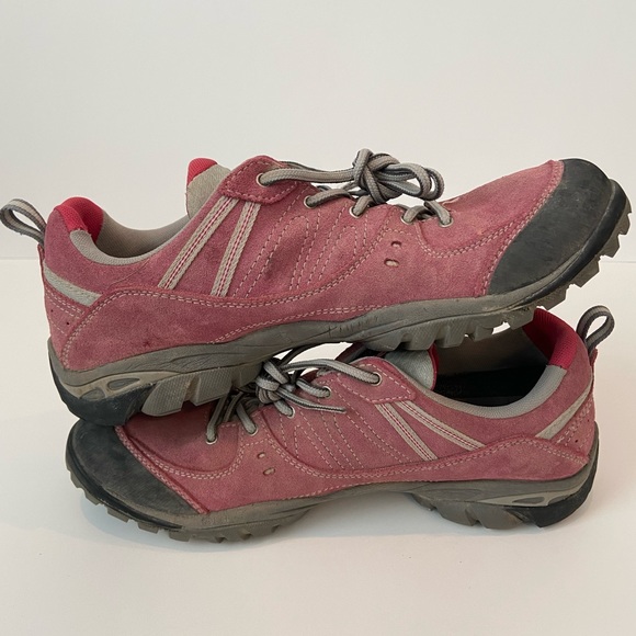 Asolo Shoes - Asolo Vibram Goretex Women’s Hiking Shoes.